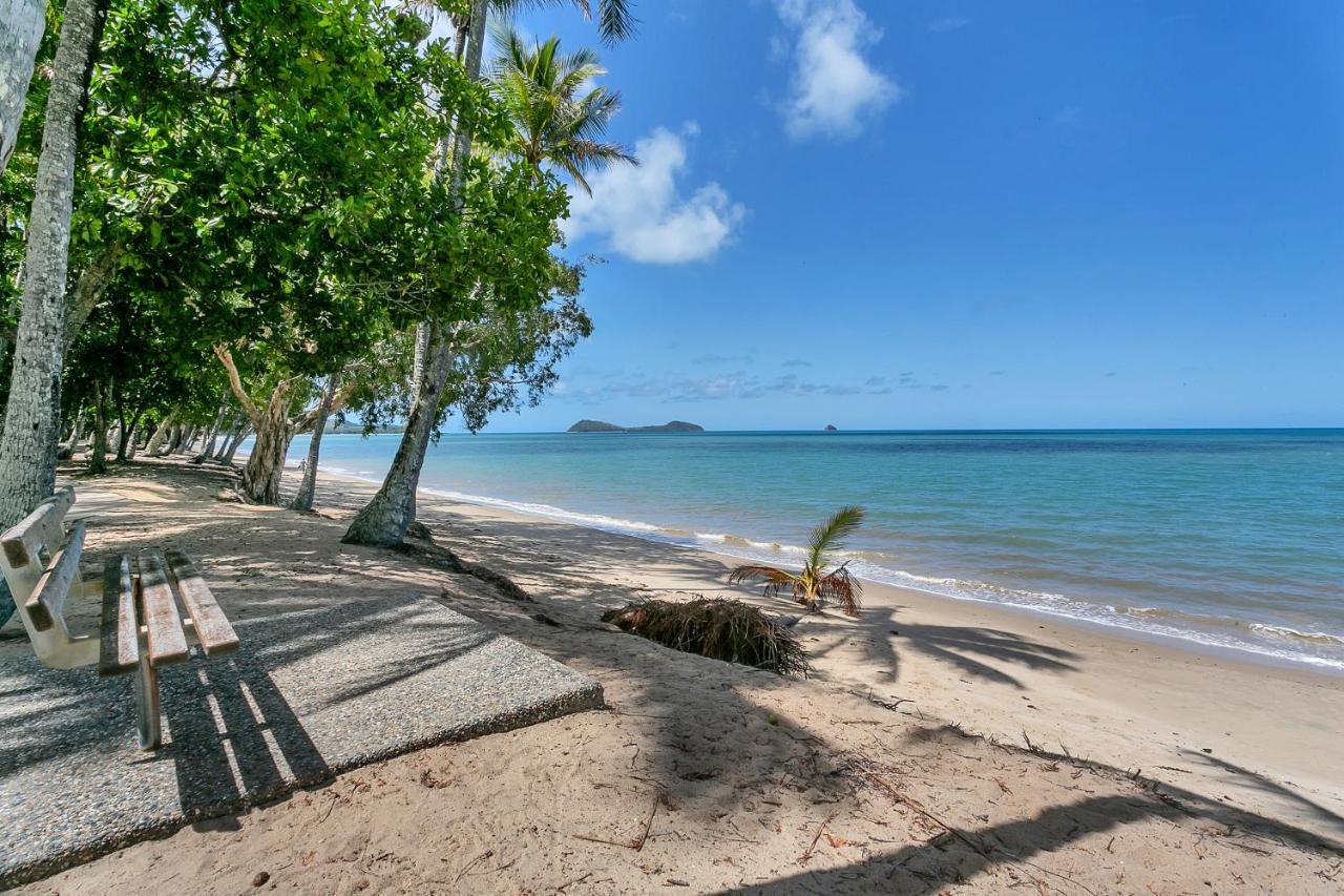Agincourt Beachfront Apartments Clifton Beach Extérieur photo