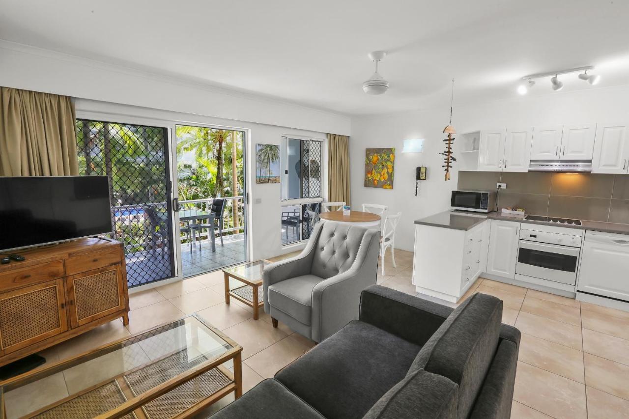 Agincourt Beachfront Apartments Clifton Beach Extérieur photo