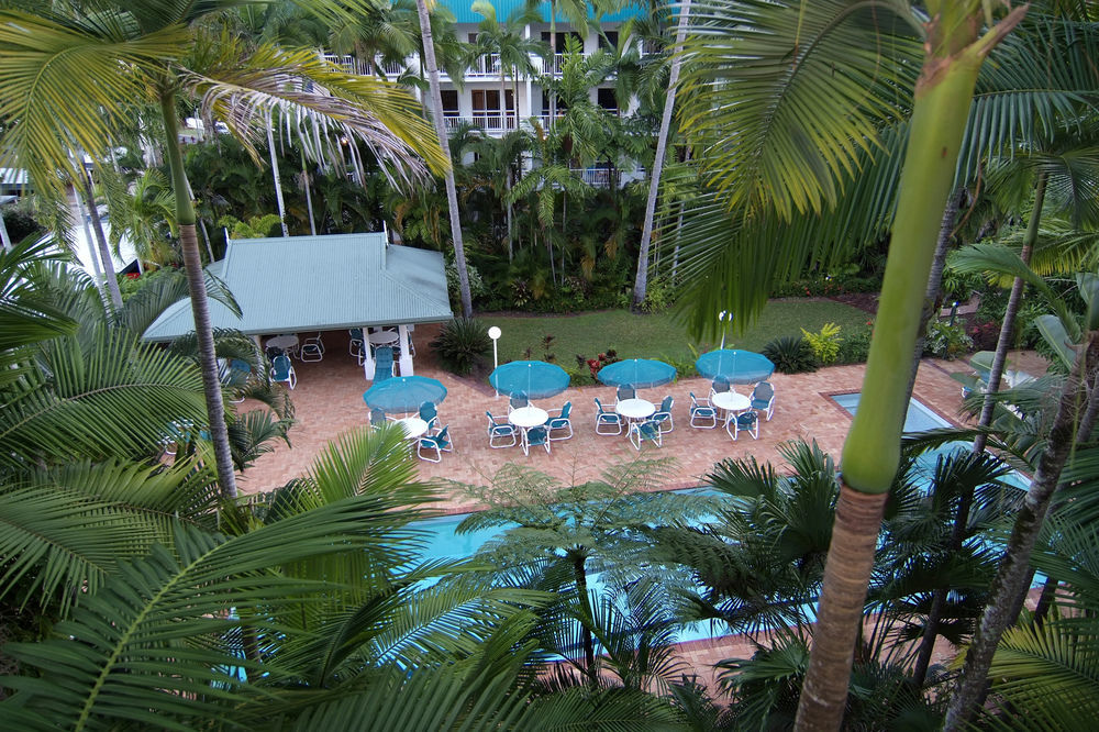 Agincourt Beachfront Apartments Clifton Beach Extérieur photo